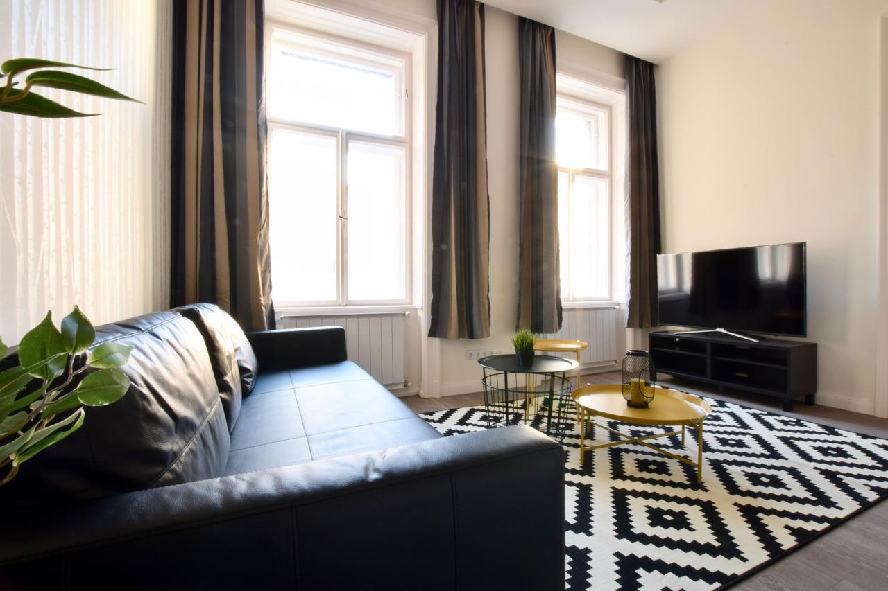 Standard Apartment By Hi5 - Dessewffy 39 Budapeşte Dış mekan fotoğraf